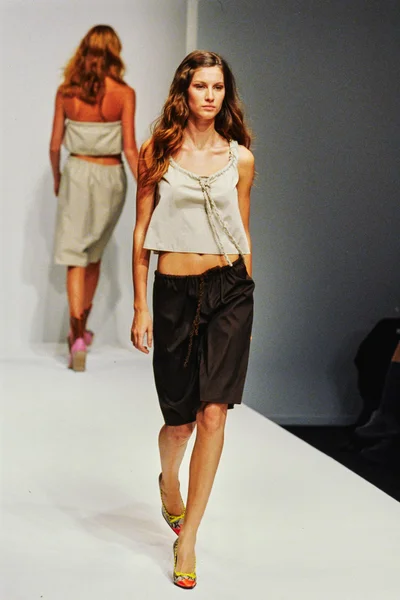 Look 44